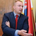 Пајтић осудио увреде и претње Пуповцу