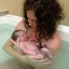 Све више беба рађа се под водом