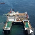 Највећи морски џин запловио
