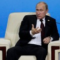 Шпигл: Путинова балканска стратегија узнемирила Берлин