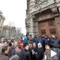 Протест адвоката испред Владе