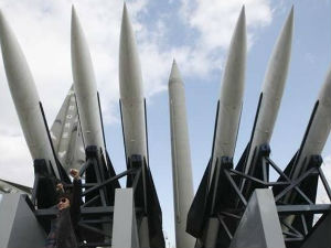 Северна  Кореја развија ракете из воде