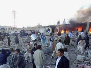 Стравична експлозија у џамији на југу Пакистана