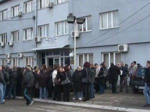 Косовска Митровица, протест бивших полицајаца