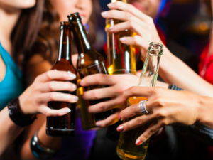 СЗО: Хрвати и Срби највише пију на Балкану