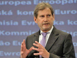 Хан: Подржаћу отварање поглавља ако Србија настави реформе