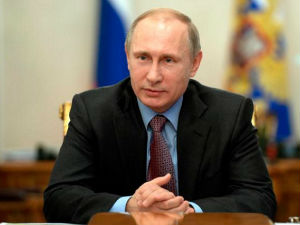 Путин: Немогуће је мењати историју због политике