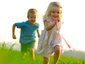 Фамилиологија