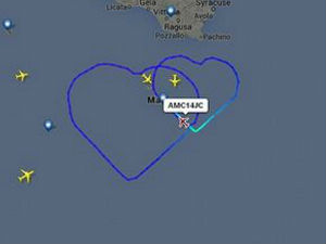 Авион „цртао“ срца због љубавне приче у ваздуху