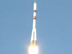 Одложено пристајање свемирског теретњака на станицу