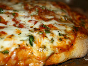 „Гугл“ од сада прима поруџбине за храну