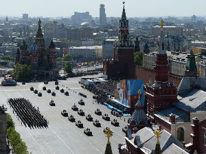 Свечаности у Москви: Николић уз Путина, Бан Кимуна, Земана...