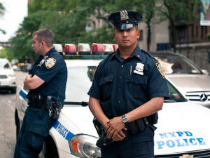 Повећан број полицајаца на улицама Њујорка