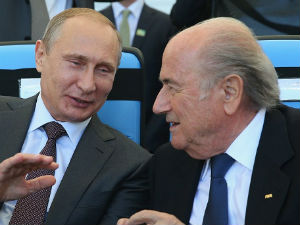 Путин се састаје са Блатером током жреба за СП
