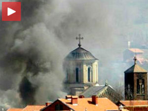 Танасковић: Рушење манастира на КиМ је ратни злочин