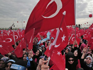 Давутоглу: Турској потребна влада једне странке