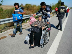 Турска не дозвољава избеглицама да уђу Грчку