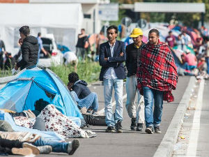 АИ: Све горе по избеглице после одлуке Мађарске