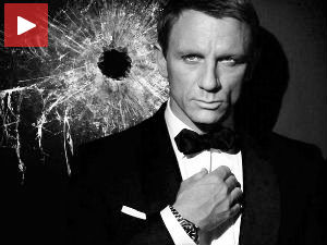 Бонд и "Spectre" премијерно пред краљицом!