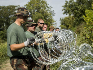 Мађарска поставља ограду и  на граници са Словенијом