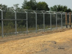Лазар: Ако треба, затварање границе са Румунијом