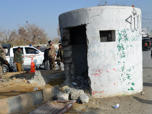 Пакистан, експлозија на пијаци - 24 мртвих