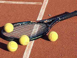 Саслушани тенисери због сумње у намештање меча у мешовитом дублу