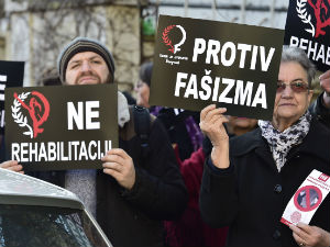 Протести за и против рехабилитације Милана Недића