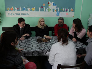 Михајловић: Женама потребна помоћ друштва након изласка из сигурне куће