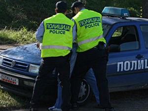 Српски држављанин ухваћен у Македонији са 33 мигранта