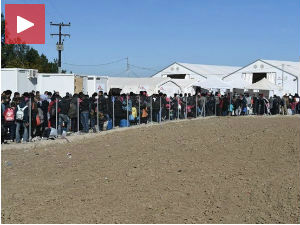 Избеглице и даље пристижу у кампове у Грчкој