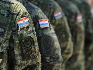 Ћорић: Војни рок мушкарце чини чврстим и стабилним 