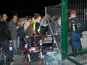 Мађарска гради избеглички камп 
