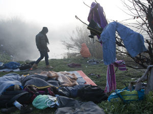 Жена избеглица покушала да се запали у Идоменију