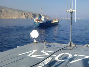 Грчка обалска стража пресрела брод због сумње да превози оружје