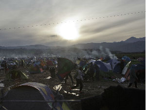 Грчка: Избеглице морају да напусте камп у Идоменију