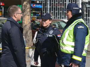 Појачане полицијске патроле испред школа на Новом Београду