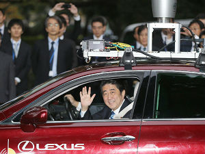 Јапан прва земља у којој ће роботи слободно возити?