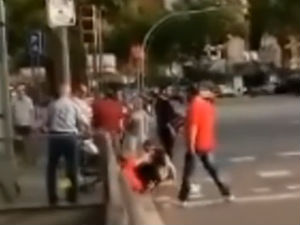 Инцидент у Барселони, нападнуте навијачице Шпаније