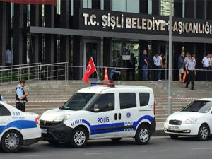 Истанбул, заменик председника општине умро после рањавања