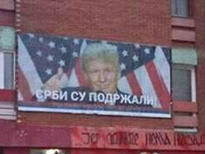 Билборди подршке Трампу у северној Косовској Митровици