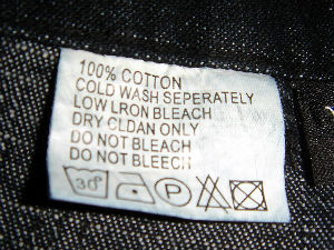 Памук на етикети, а гардероба синтетичка