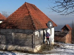 Хумани Пожежани праве собу и купатило за Стевана 