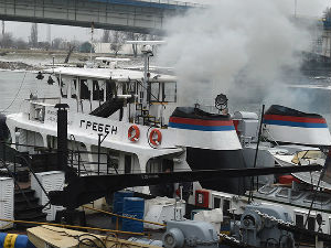 Ледоломац "Гребен" делује у Смедереву