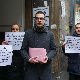 Протест активиста "Шта радите бре" испред канцеларије Томе Филе