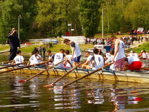 Бесплатан спортски камп Веслачког клуба Црвена звезда и Београдске хронике РТС-а