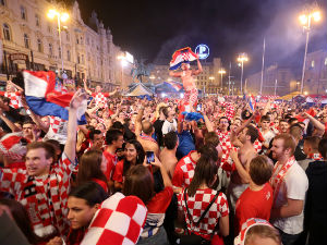 Тамна страна прославе у Загребу