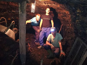 Квадратура круга: Дивљи рудници у Босни