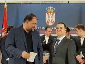 Дачић уручио ватерполистима дипломатске пасоше