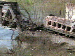 12. април – погођен воз у Грделичкој клисури
